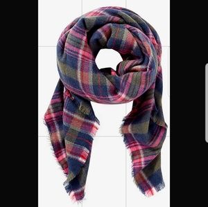 Express blanket scarf